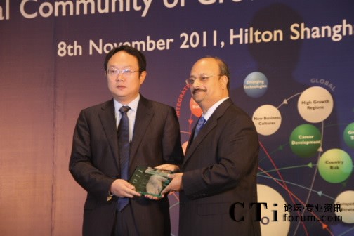 Frost & Sullivan ȫCEO涭ºϻAroop ZutshiңA(w)Cl(f)ȫŹ(w)Lc(chung)ªnA(w)a(chn)ƷL<br/>

